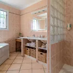 Holiday home In Saint-raphael