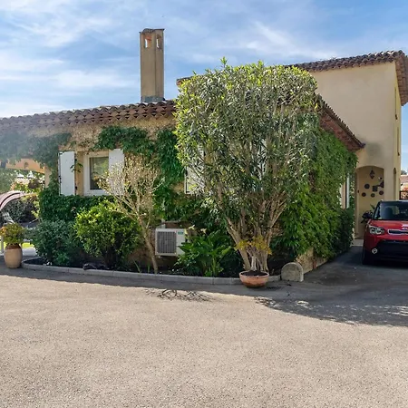 Stunning In Saint-raphael With Private Swimming Pool, Be Inside Or Outside